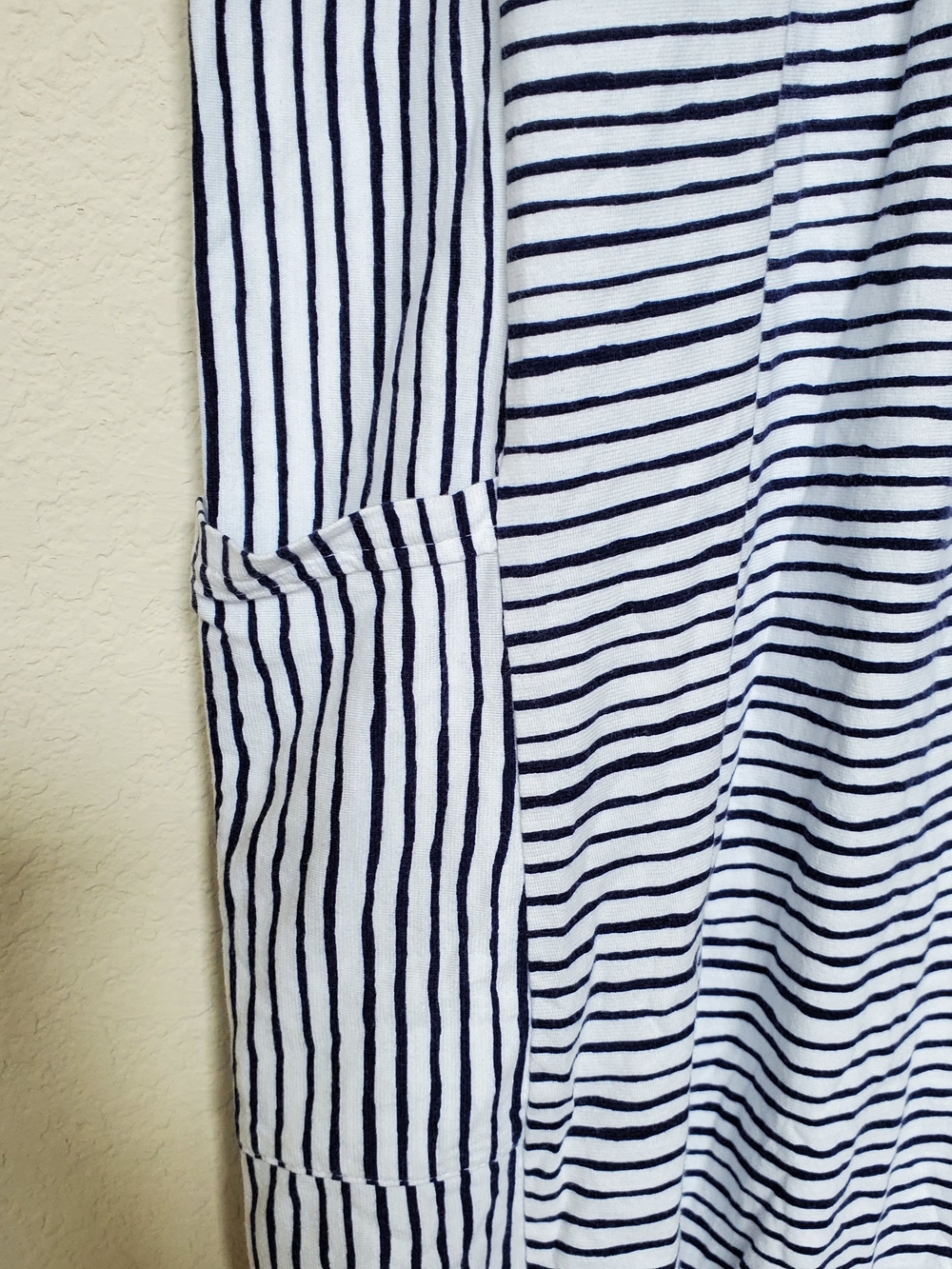 Garnet Hill White and Navy Striped Tee Dress.  Size Medium - Picture 2 of 6